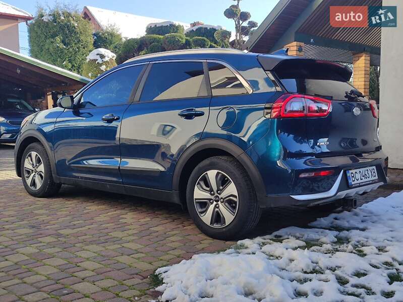 Внедорожник / Кроссовер Kia Niro 2018 в Новом Роздоле