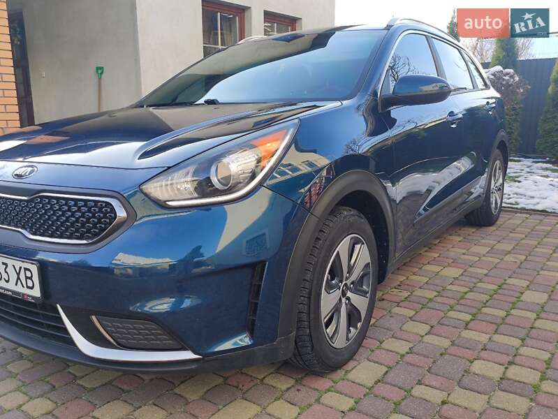 Внедорожник / Кроссовер Kia Niro 2018 в Новом Роздоле