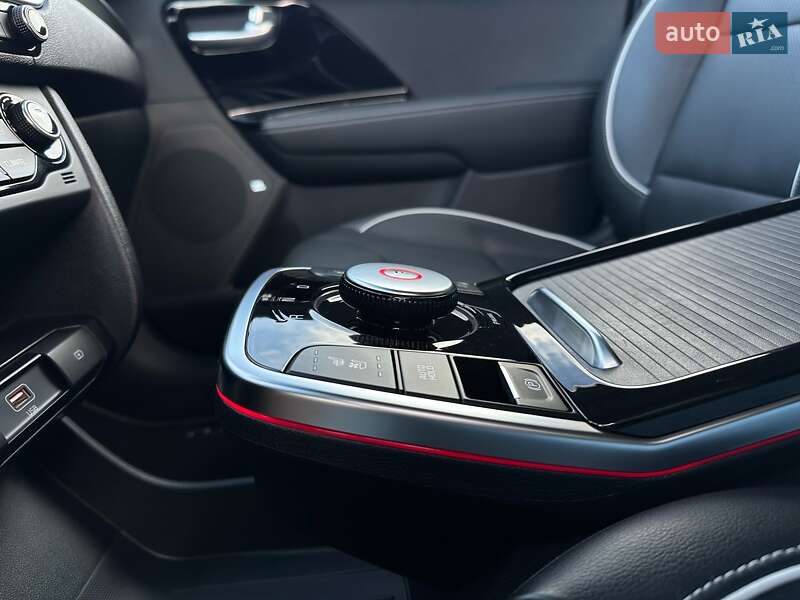 Внедорожник / Кроссовер Kia Niro 2020 в Львове