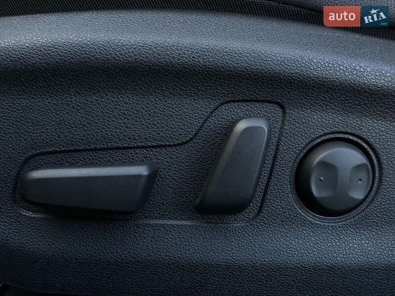 Внедорожник / Кроссовер Kia Niro 2020 в Львове