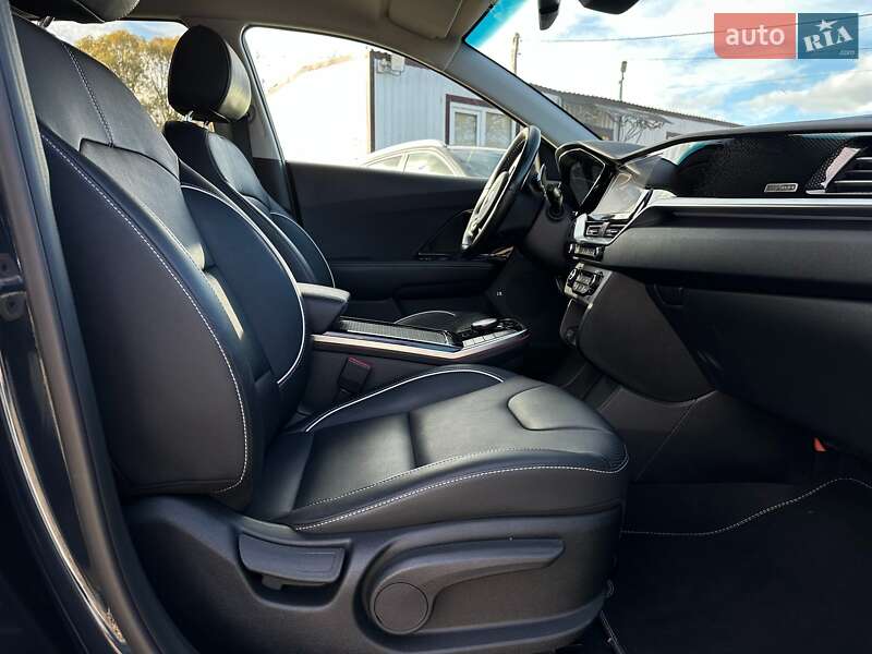 Внедорожник / Кроссовер Kia Niro 2020 в Львове