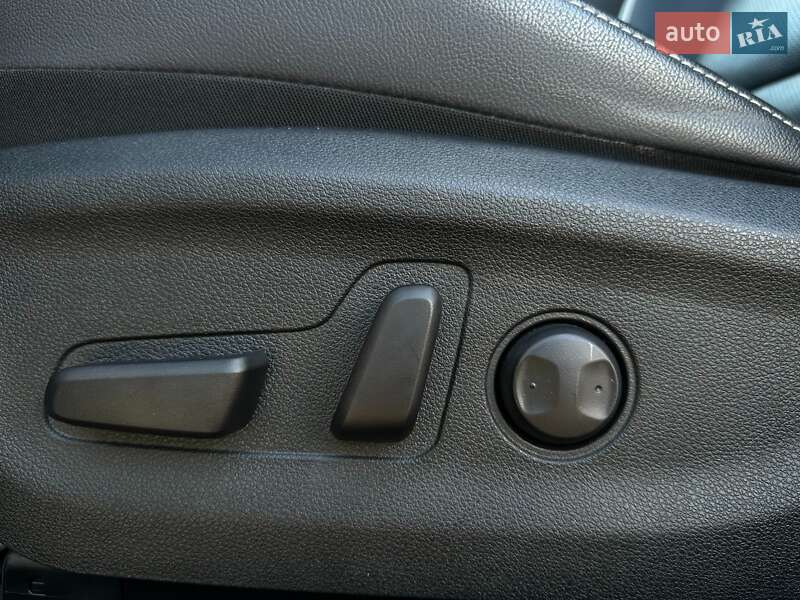 Внедорожник / Кроссовер Kia Niro 2020 в Львове