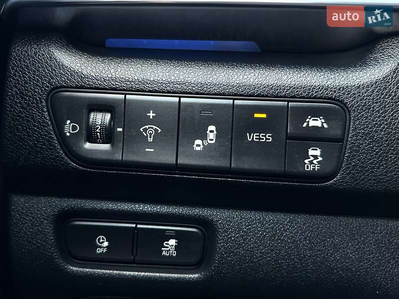 Внедорожник / Кроссовер Kia Niro 2020 в Львове