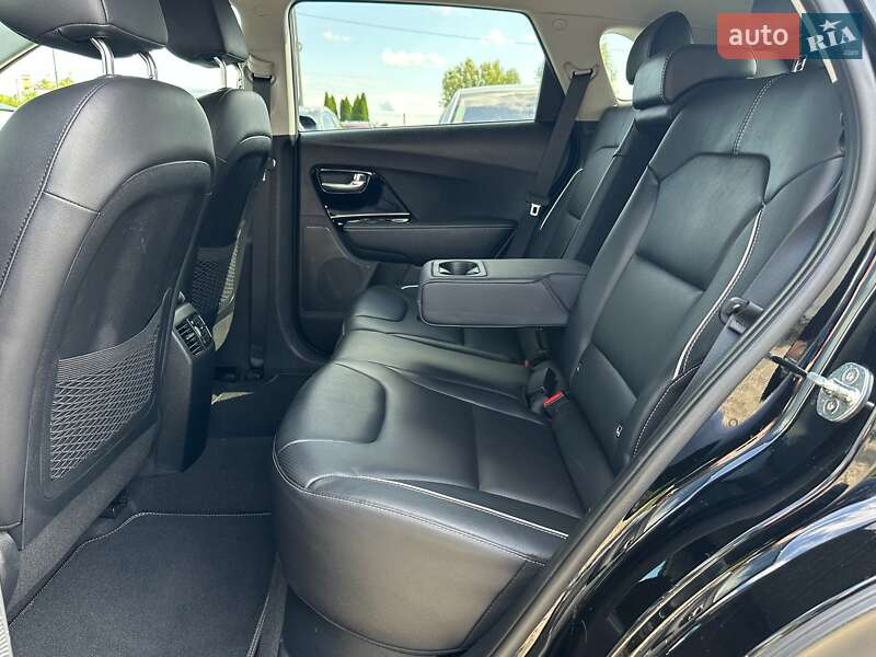 Внедорожник / Кроссовер Kia Niro 2020 в Львове