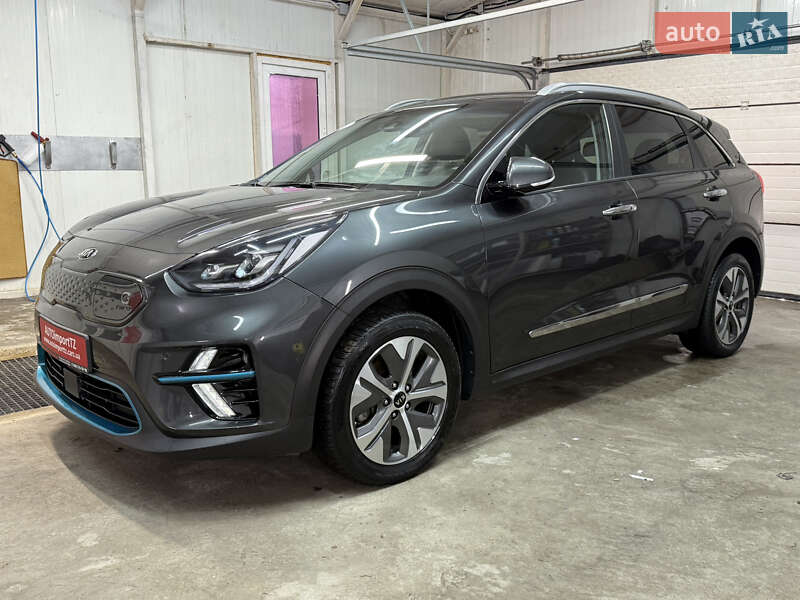 Внедорожник / Кроссовер Kia Niro 2021 в Львове