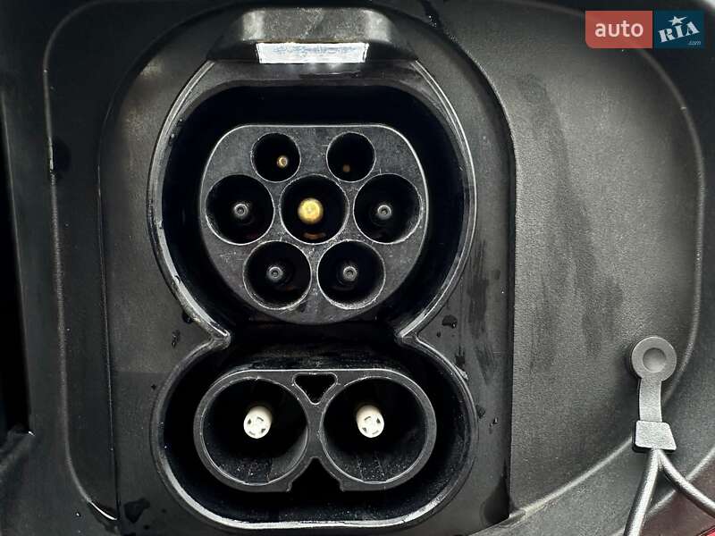 Позашляховик / Кросовер Kia Niro 2020 в Львові фото 36 Позашляховик / Кросовер Kia Niro 2020 в Львові