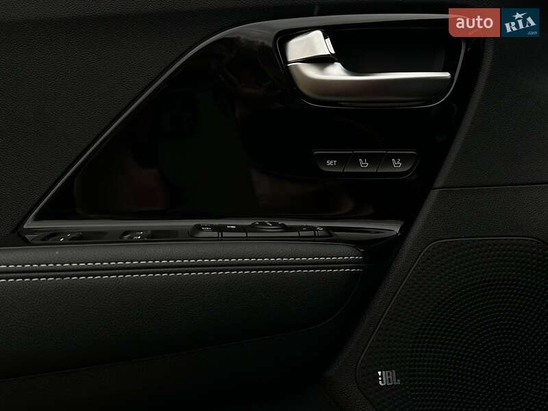 Позашляховик / Кросовер Kia Niro 2020 в Львові фото 42 Позашляховик / Кросовер Kia Niro 2020 в Львові