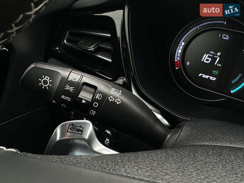 Позашляховик / Кросовер Kia Niro 2020 в Львові фото 60 Позашляховик / Кросовер Kia Niro 2020 в Львові