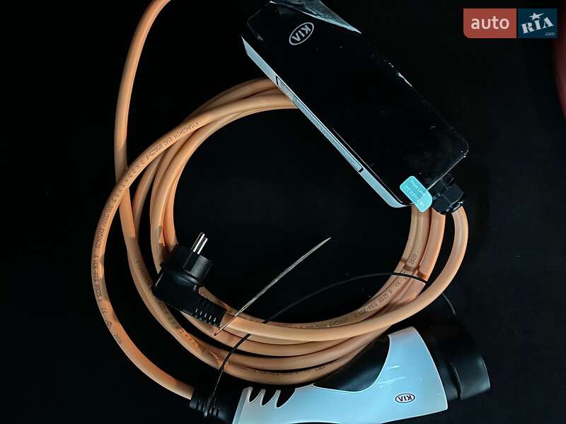 Позашляховик / Кросовер Kia Niro 2020 в Львові фото 92 Позашляховик / Кросовер Kia Niro 2020 в Львові