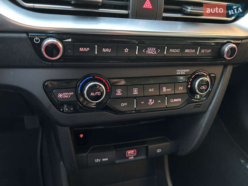 Внедорожник / Кроссовер Kia Niro 2020 в Луцке