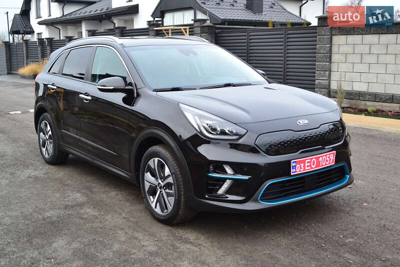 Внедорожник / Кроссовер Kia Niro 2020 в Ровно