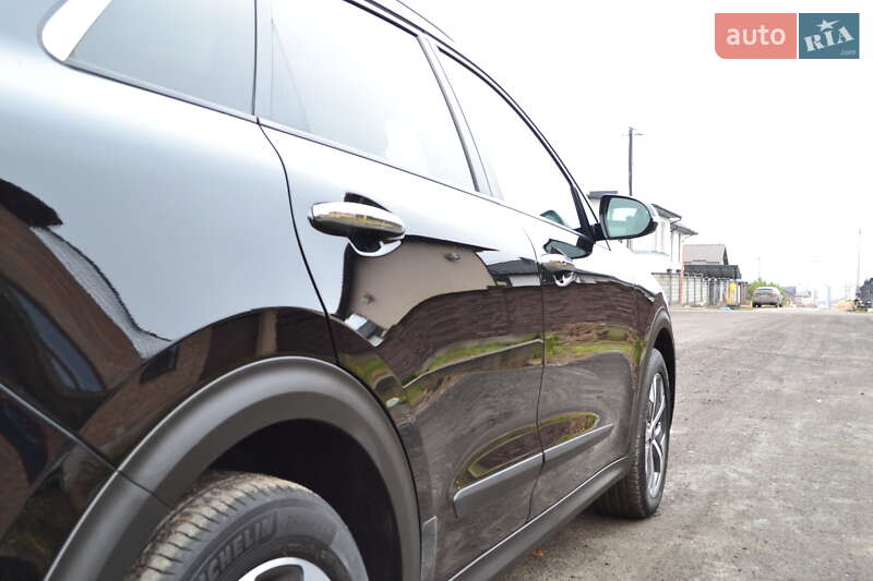 Внедорожник / Кроссовер Kia Niro 2020 в Ровно