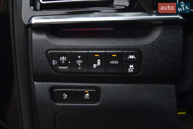 Внедорожник / Кроссовер Kia Niro 2020 в Ровно