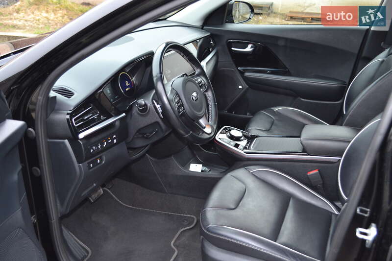 Внедорожник / Кроссовер Kia Niro 2020 в Ровно