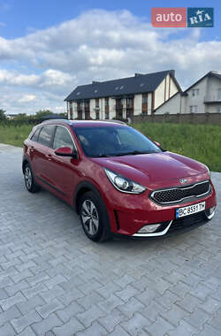 Внедорожник / Кроссовер Kia Niro 2017 в Золочеве