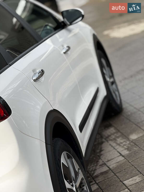 Внедорожник / Кроссовер Kia Niro 2020 в Дрогобыче