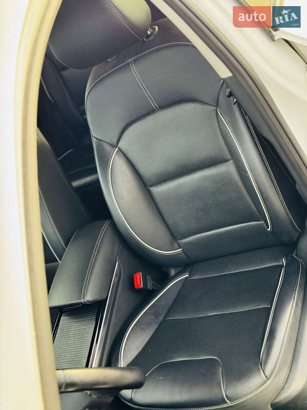 Внедорожник / Кроссовер Kia Niro 2020 в Дрогобыче