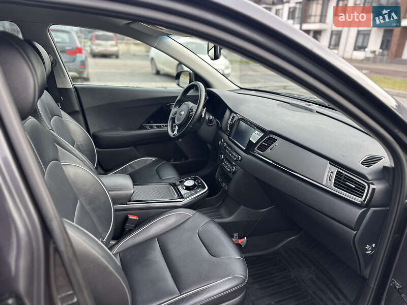 Внедорожник / Кроссовер Kia Niro 2019 в Ровно фото 49 Внедорожник / Кроссовер Kia Niro 2019 в Ровно