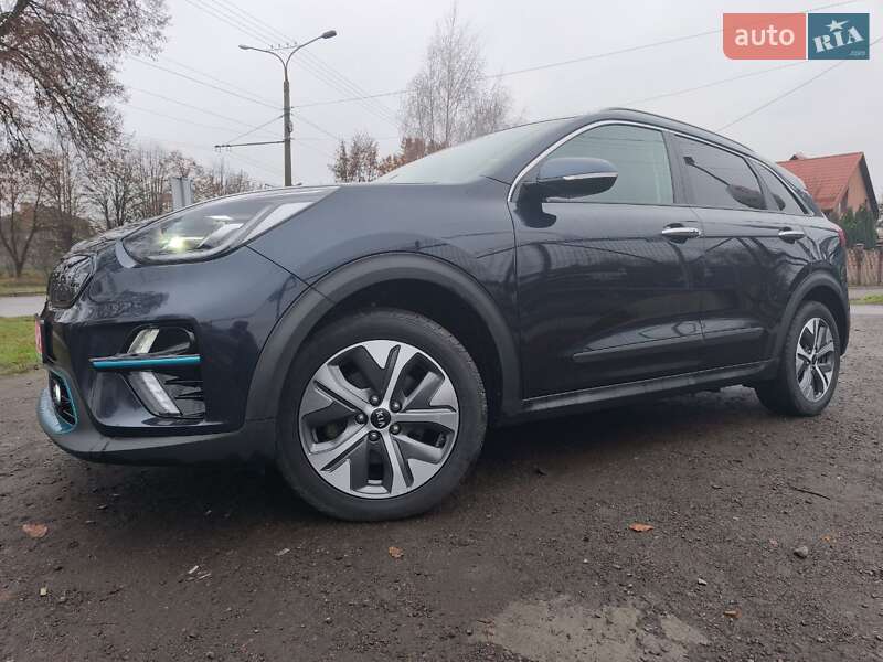 Позашляховик / Кросовер Kia Niro 2020 в Луцьку