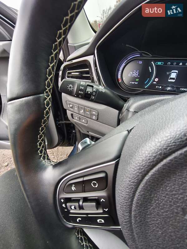 Позашляховик / Кросовер Kia Niro 2020 в Луцьку