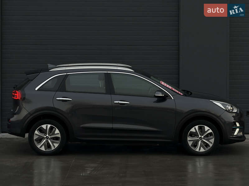 Позашляховик / Кросовер Kia Niro 2020 в Дубні
