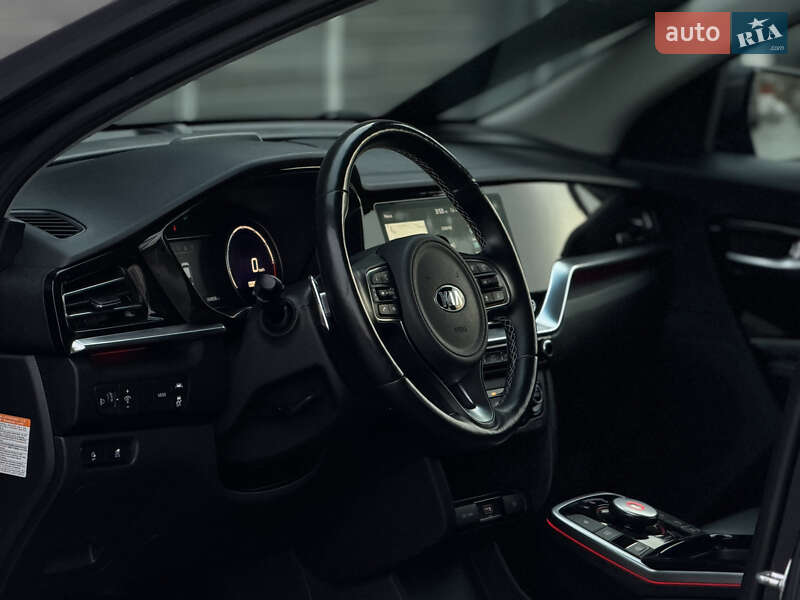 Позашляховик / Кросовер Kia Niro 2020 в Дубні