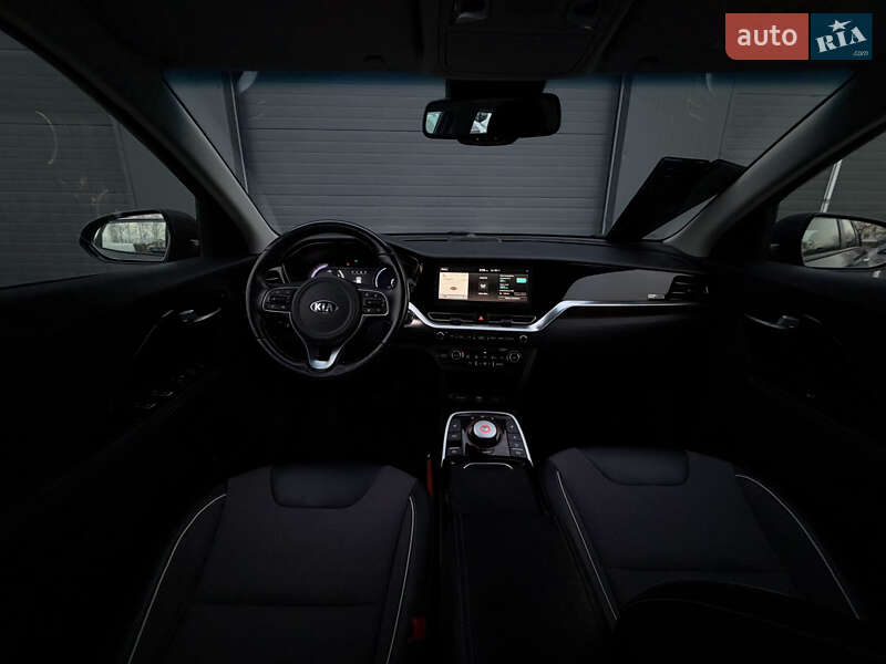 Позашляховик / Кросовер Kia Niro 2020 в Дубні