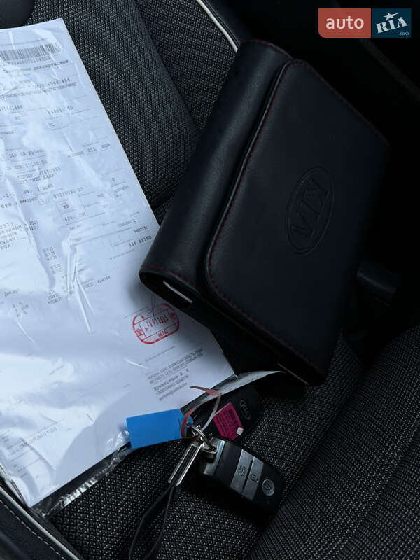 Позашляховик / Кросовер Kia Niro 2020 в Дубні