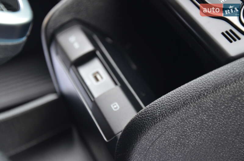 Внедорожник / Кроссовер Kia Niro 2021 в Дрогобыче