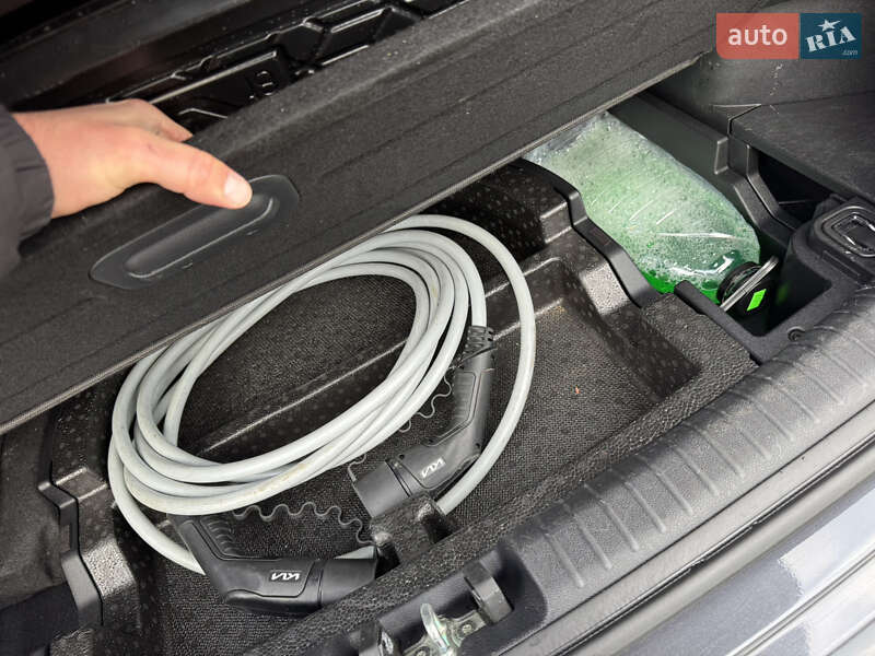 Внедорожник / Кроссовер Kia Niro 2019 в Бердичеве