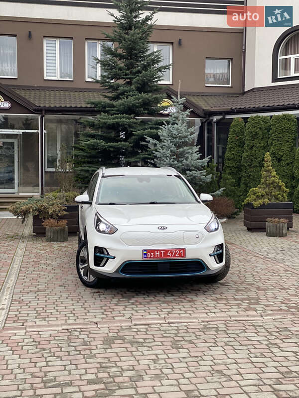 Внедорожник / Кроссовер Kia Niro 2021 в Тернополе фото 4 Внедорожник / Кроссовер Kia Niro 2021 в Тернополе