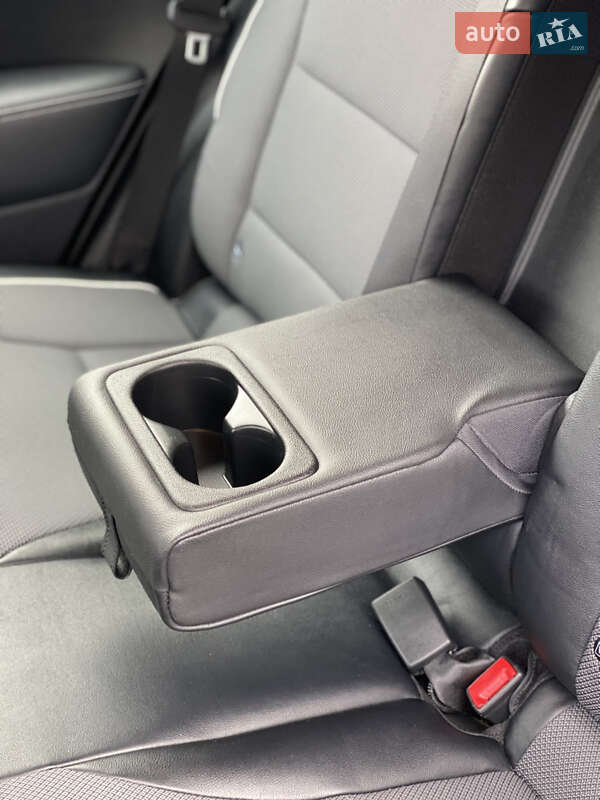 Внедорожник / Кроссовер Kia Niro 2021 в Тернополе фото 24 Внедорожник / Кроссовер Kia Niro 2021 в Тернополе