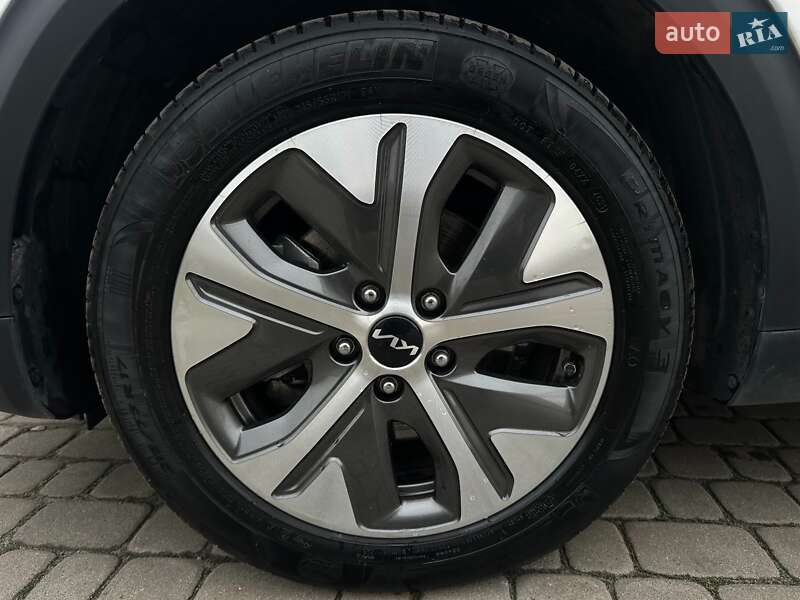 Внедорожник / Кроссовер Kia Niro 2022 в Львове