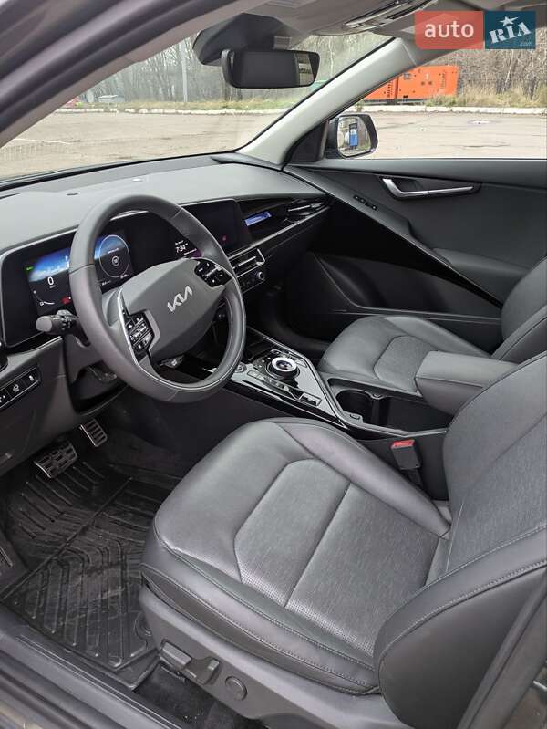 Внедорожник / Кроссовер Kia Niro 2024 в Ровно