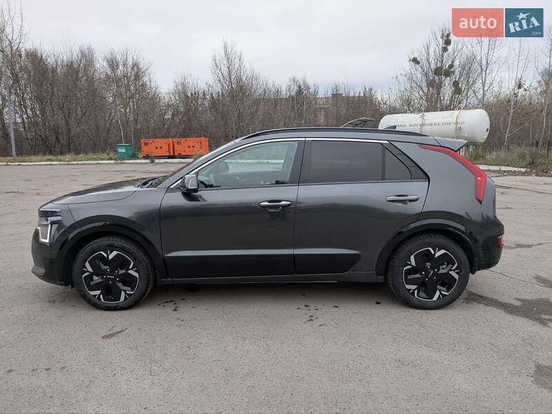 Внедорожник / Кроссовер Kia Niro 2024 в Ровно