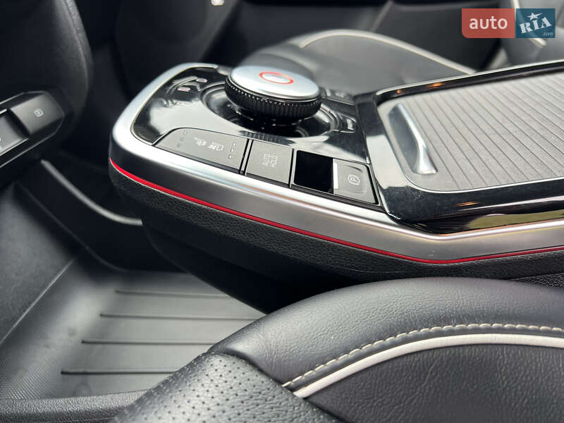 Внедорожник / Кроссовер Kia Niro 2019 в Ровно