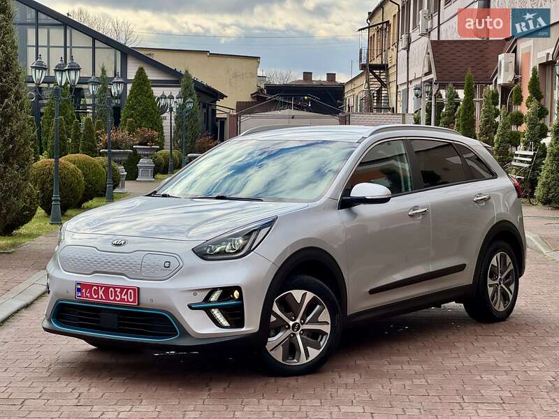 Внедорожник / Кроссовер Kia Niro 2020 в Стрые фото 10 Внедорожник / Кроссовер Kia Niro 2020 в Стрые