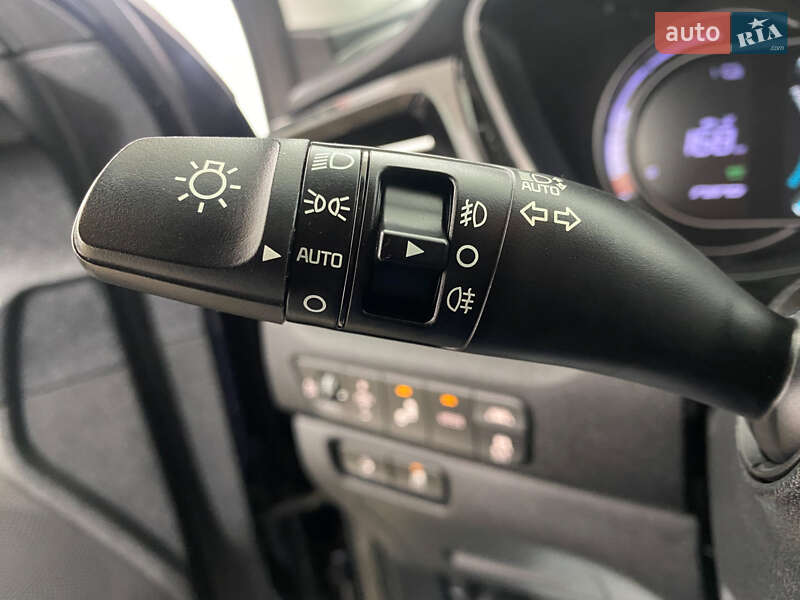 Внедорожник / Кроссовер Kia Niro 2020 в Львове