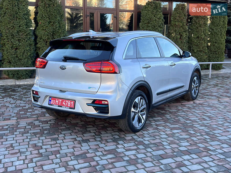 Внедорожник / Кроссовер Kia Niro 2021 в Тернополе
