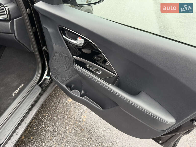 Внедорожник / Кроссовер Kia Niro 2018 в Виннице