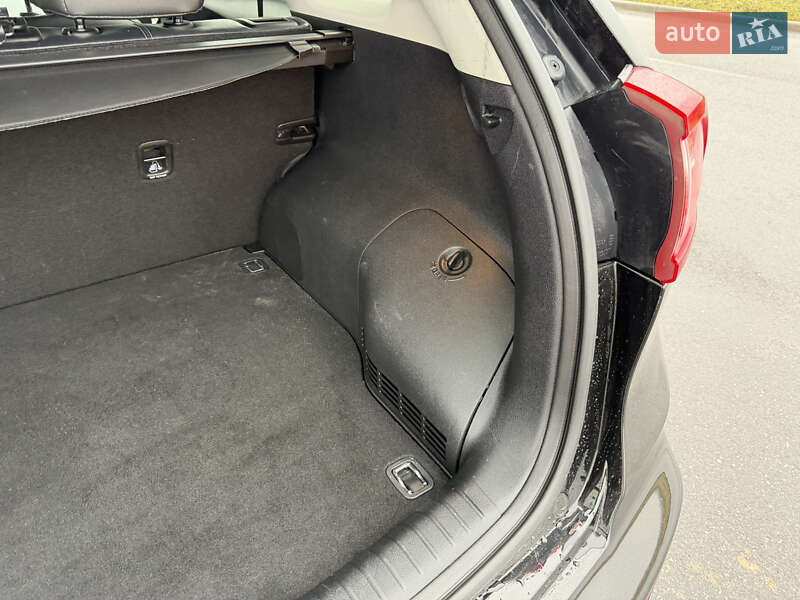 Внедорожник / Кроссовер Kia Niro 2018 в Виннице