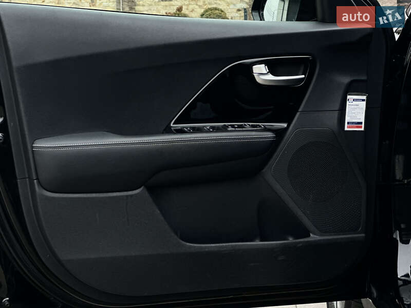 Внедорожник / Кроссовер Kia Niro 2020 в Ровно