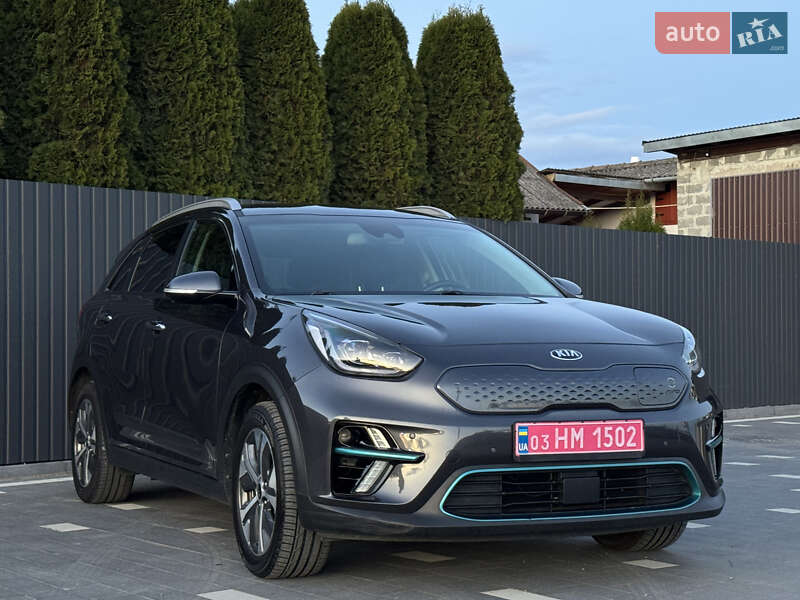Внедорожник / Кроссовер Kia Niro 2020 в Львове фото 7 Внедорожник / Кроссовер Kia Niro 2020 в Львове
