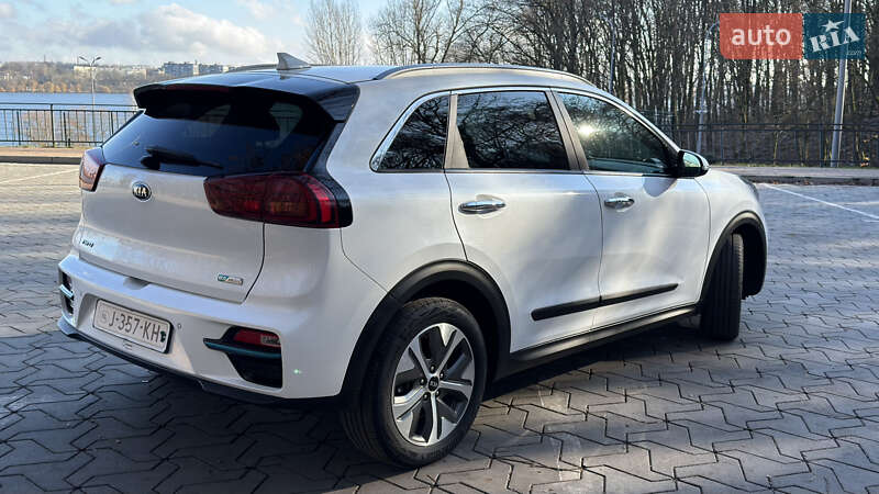 Позашляховик / Кросовер Kia Niro 2020 в Тернополі