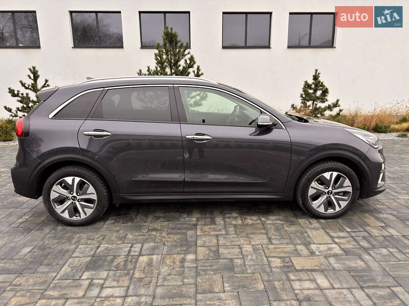 Позашляховик / Кросовер Kia Niro 2020 в Луцьку фото 9 Позашляховик / Кросовер Kia Niro 2020 в Луцьку