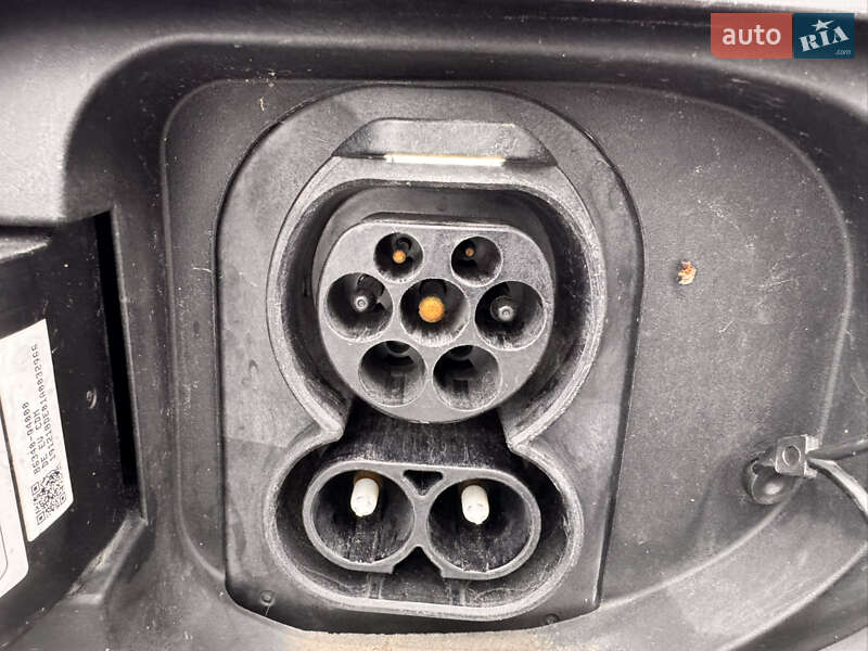 Позашляховик / Кросовер Kia Niro 2020 в Луцьку фото 13 Позашляховик / Кросовер Kia Niro 2020 в Луцьку