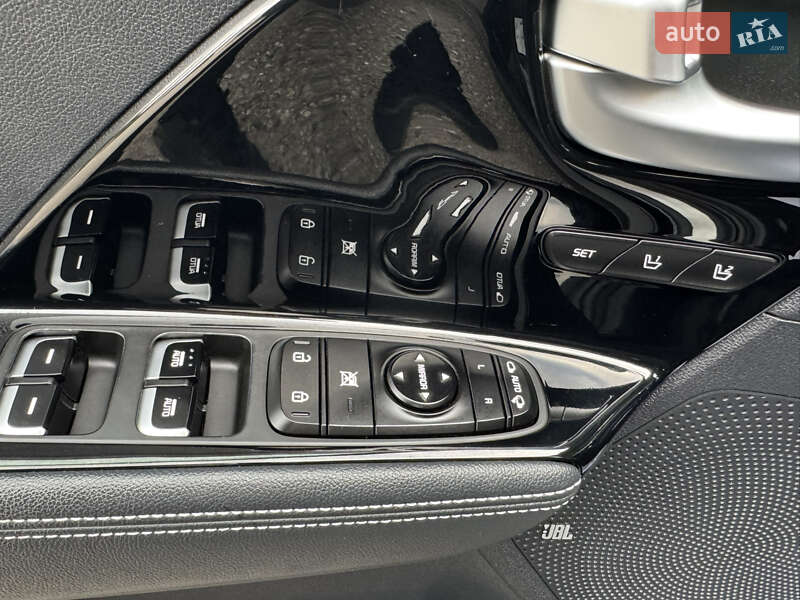 Внедорожник / Кроссовер Kia Niro 2020 в Дубно