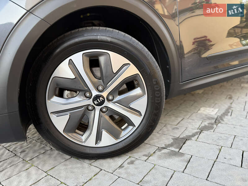 Позашляховик / Кросовер Kia Niro 2020 в Трускавці