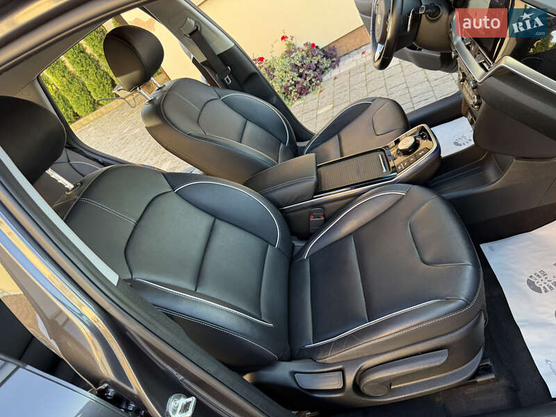 Позашляховик / Кросовер Kia Niro 2020 в Трускавці