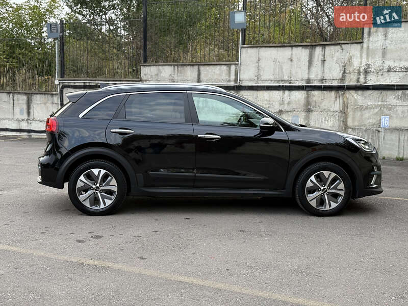Внедорожник / Кроссовер Kia Niro 2021 в Ровно